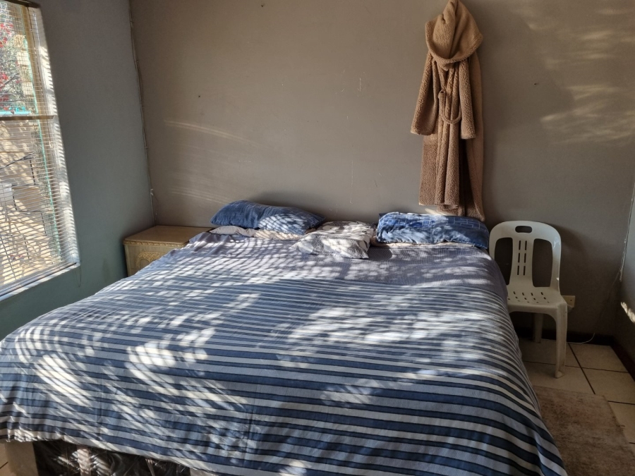 4 Bedroom Property for Sale in Pellissier Free State